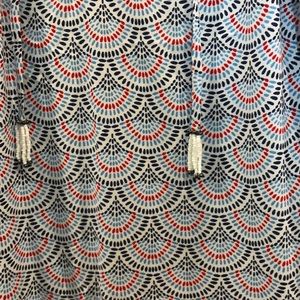 Escapada scalloped print tank w/bead tassel ties